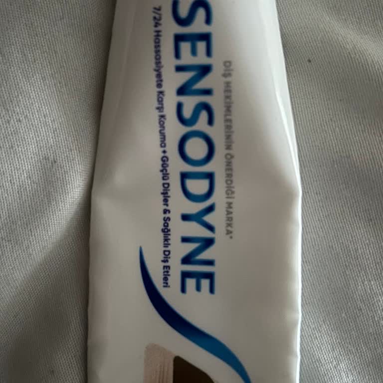 Sensodyne Whitening Toothpaste Caused Mouth Peeling Issue