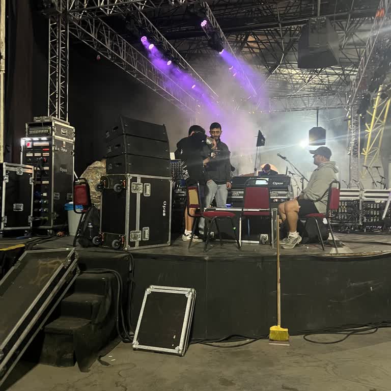 Görüş Engelli Koltuklar Ve Yetersiz Müşteri Hizmeti Nedeniyle Mağduriyet