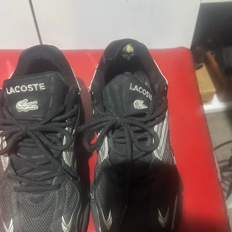 Lacoste Ayakkabıda Kısa Sürede Topuk Yıpranması Ve Hayal Kırıklığı