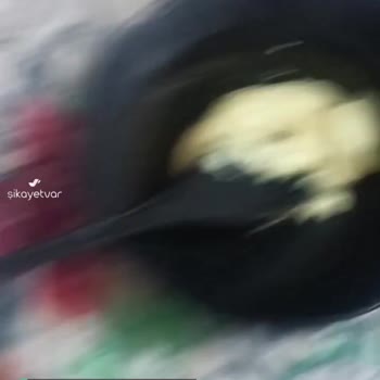 Palette Boyalar Hava Aldığı İçin Bozulmuş!
