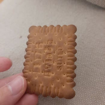 Aldığım Bisküvide Yanık Tat Ve Renk Sorunu Yaşadım