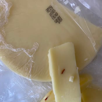 Tarım Kredi Kooperatif Market Kaşar Peynirinde Kan Benzeri Maddeyle Karşılaşmak