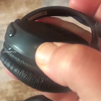 JBL 570 Bt Kulaklık Şarjı Olmasına Rağmen Açılmıyor