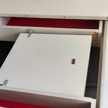 Hasarlı Masa Teslimatı Ve Yetersiz Müşteri Hizmeti