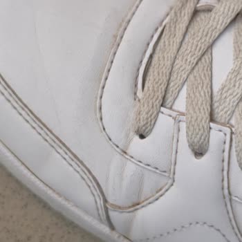 Satın Aldığım Ayakkabıda Kısa Sürede Ciddi Deformasyon Ve İade Talebim