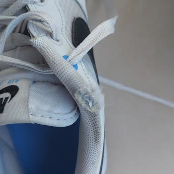 Nike Air Force Ayakkabıda 15 Günde Dikiş Atması Ve Garanti Mağduriyeti