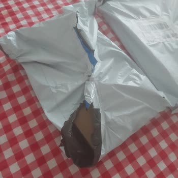 Aras Kargo İle Gelen Tüm Yurt Dışı Siparişlerim Sürekli Hasarlı Teslim Ediliyor