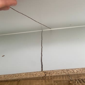 Kırık Gelen Gardırop Ve Kargo İade Sorunu