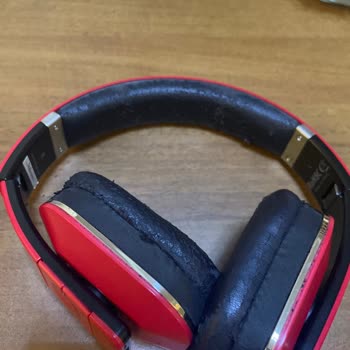 Vestel K 500 Kulaklıkta Kısa Sürede Ciddi Deformasyon Ve Kullanım Rahatsızlığı