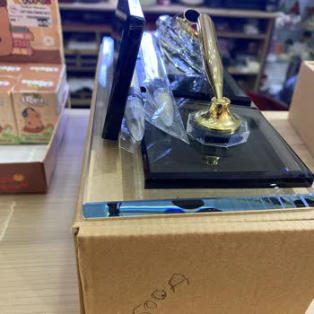 Kusurlu Gelen Masa İsimliği İçin Değişim Talebim Reddedildi, Mağdur Edildim