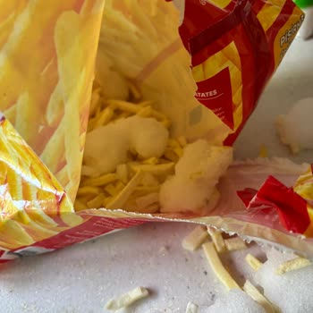 Superfresh Çubuk Patateslerde Buzlu Ve Bozuk Koku Nedeniyle Mağduriyet Yaşadım