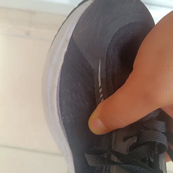 Kısa Sürede Açılan Lumberjack Ayakkabı Nedeniyle Mağduriyet Ve Mağazadan Destek Alamama