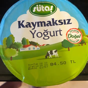 Aldığım İki Sütaş Yoğurdun Bozuk Çıkması Ve Ambalajda Yıl Bilgisinin Olmaması