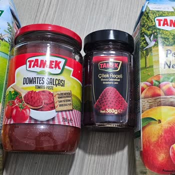 Taze Olması Gereken Meyve Suyu Bozuk Çıktı, İçtikten Sonra Rahatsızlandık