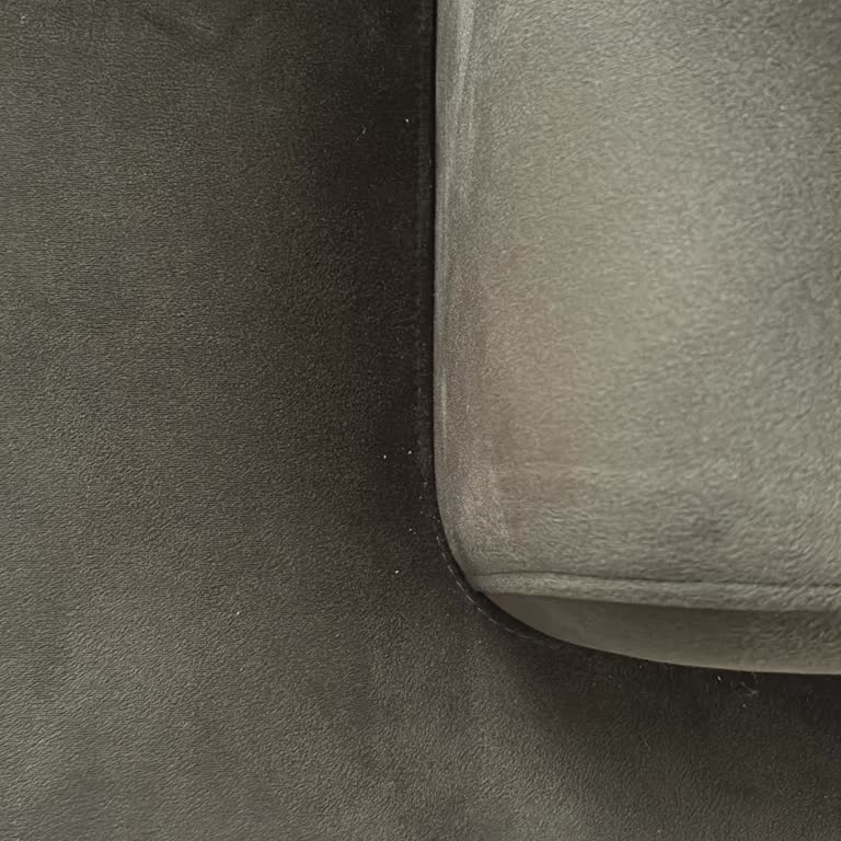 Yanlış Yönlendirme Sonucu Toz Tutan Koltuk Kumaşı Mağduriyeti