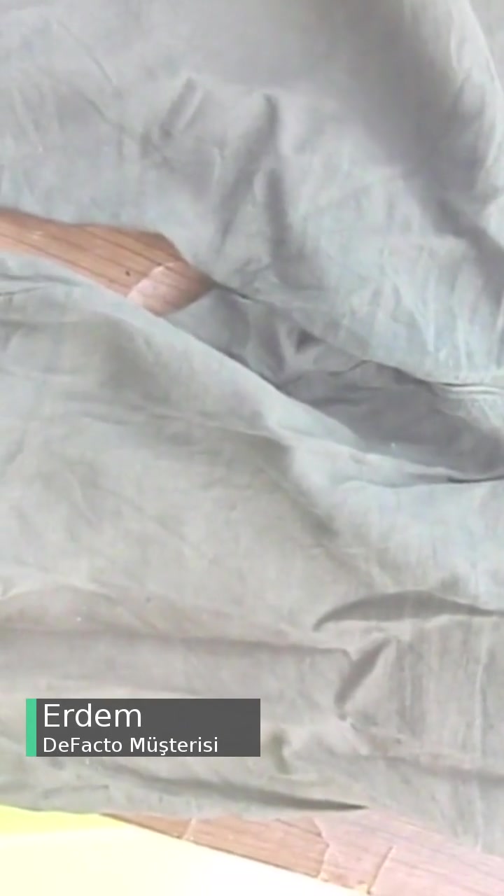 DeFacto Keten Pantolonum 2-3 Giymede Rengi Soldu videonun kapak resmi