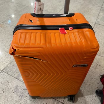 Air Arabia G9688 Пхукет – Стамбул : повреждили мой багаж, компенсацию не выплачивают