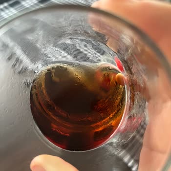 Kapalı Coca-Cola Şişesinde Böcek Buldum Hijyen Ve Sağlık Endişesi Yaşıyorum
