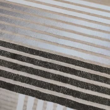 Kısa Sürede Yıpranan Halı İçin Yetersiz Çözüm Ve İlgisizlik