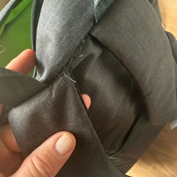 Yüksek Fiyatlı Bilgisayarla Gelen Hatalı Çantaya Çözüm Sunulmuyor, Mağdur Ediliyorum