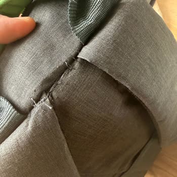 Yüksek Fiyatlı Bilgisayarla Gelen Hatalı Çantaya Çözüm Sunulmuyor, Mağdur Ediliyorum