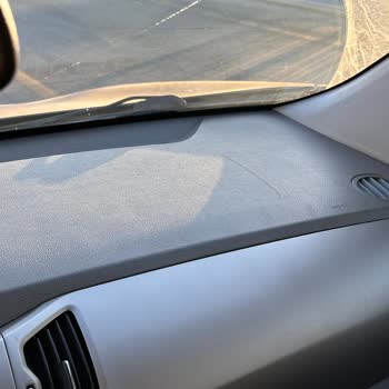 Kia Sportage Airbag Bölgesinde Oluşan Çatlak Kullanıcıyı Hayal Kırıklığına Uğrattı