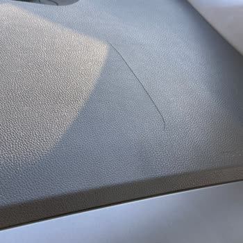 Kia Sportage Airbag Bölgesinde Oluşan Çatlak Kullanıcıyı Hayal Kırıklığına Uğrattı