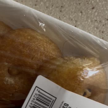 Aldığım Tatlının İçinden Saç Çıktı Ve Son Kullanma Tarihi Değiştirilmiş