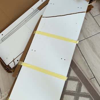 Kırık Teslim Edilen Gardırop İçin İade Ve Çözüm Sağlanmıyor, Maddi Mağduriyet Yaşıyoruz