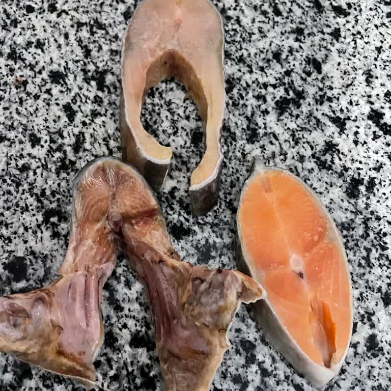 Şok Mağazasından Aldığım Türk Somonu Taze Çıkmadı, Ücret İadesi Ve Özür Talep Ediyorum