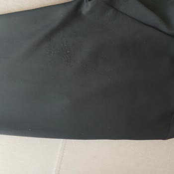 Lescon Eşofman Kısa Sürede Tiftiklendi, Değişim Ve Çözüm Talebim Reddedildi