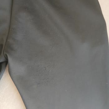 Lescon Eşofman Kısa Sürede Tiftiklendi, Değişim Ve Çözüm Talebim Reddedildi