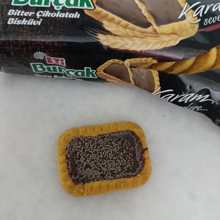 Aldığım Bisküvinin İçinden Kurt Çıktı Fişim Yok Ama Çözüm Bekliyorum