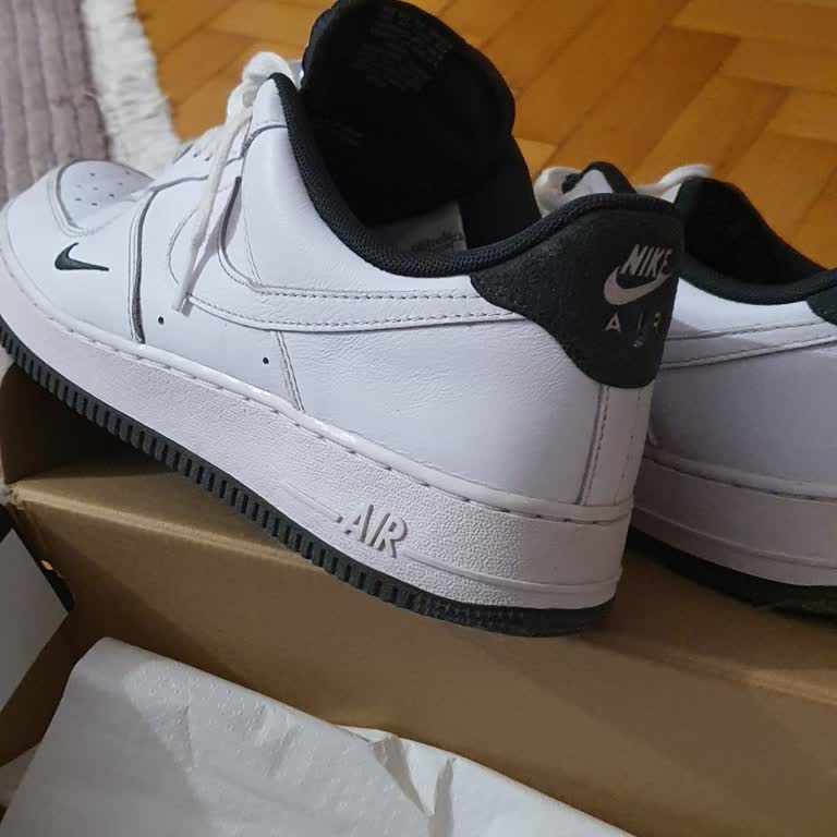 Sneaks Up Mağazasında Hızlı Ve Yüzeysel İnceleme Mağduriyeti