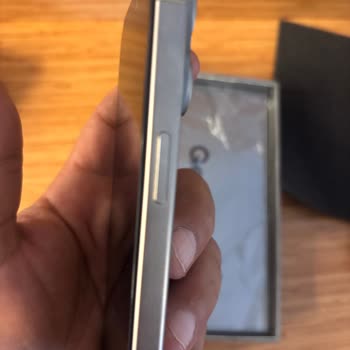 Aldığım Yenilenmiş İphone 15 Pro Kusurlu Çıktı, Para İadem Yapılmıyor