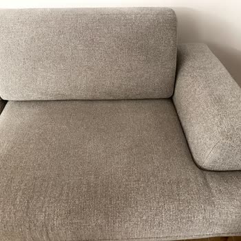 Teslim Edilen Koltukta Sürekli Devam Eden Kat İzi Problemi Ve Ürün Değişim Talebi