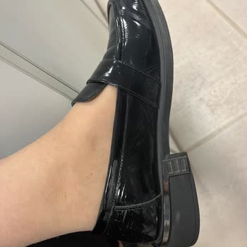 Kırılan Aksesuar Nedeniyle Hayal Kırıklığı Ve Yetersiz Müşteri Desteği