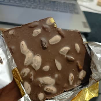 Taze Olmayan Eti Kare Çikolata Hayal Kırıklığı Yarattı