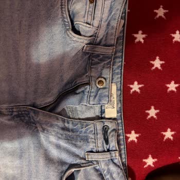 Mavi Pantolon Kısa Sürede Deforme Oldu, İade Veya Değişim Talebi