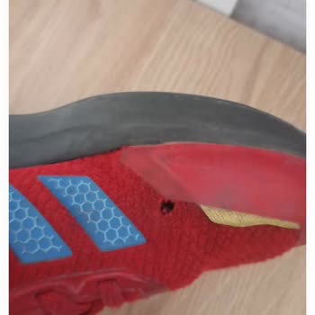 Az Kullanılan Adidas Çocuk Ayakkabısında Hızlı Deformasyon Ve Garanti Sorunu