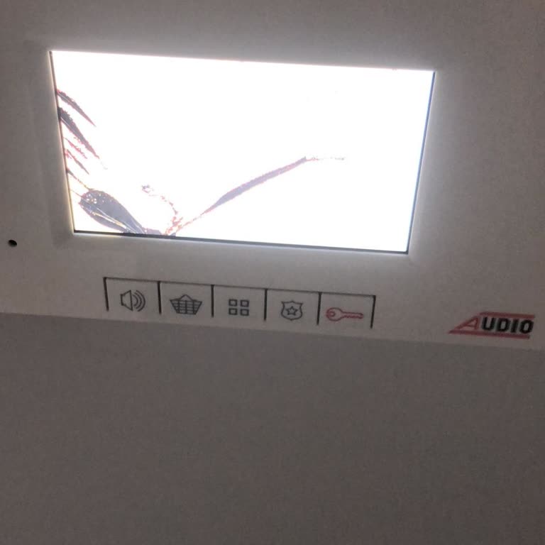 Kargo Taşırken Apartman Diyafonum Kırıldı Media Markt Sorumluluk Almıyor