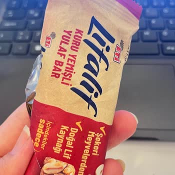 Lifalif Yulaf Bar'ın İçinden Plastik Şerit Çıktı, Güvenim Sarsıldı