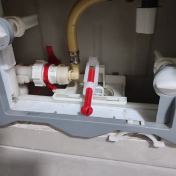 Yeni Taşındığım Dairede Visam Rezervuar Sürekli Arızalı