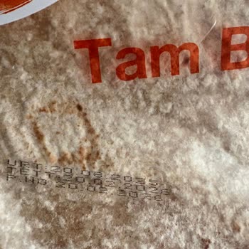 Son Kullanma Tarihi Geçmemiş Lavaşın Küflü Çıkması