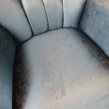 Koltuk Takımındaki Geçmeyen Lekeler İçin Garanti Kapsamında Çözüm Sunulmuyor