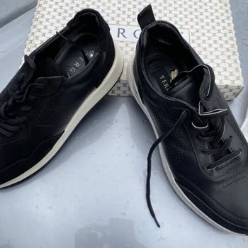 Siparişimde Farklı Ayakkabı Gönderildi, Müşteri Hizmetleri İlgisiz Kaldı