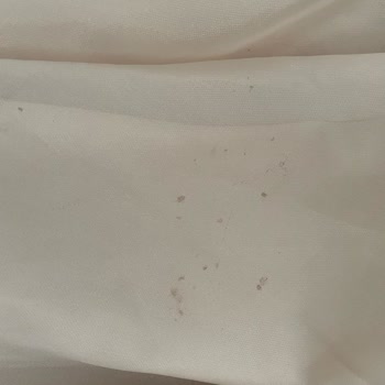 Gardrops Takasında Kusurlu Ve Lekeli Elbise Mağduriyeti Yaşadım