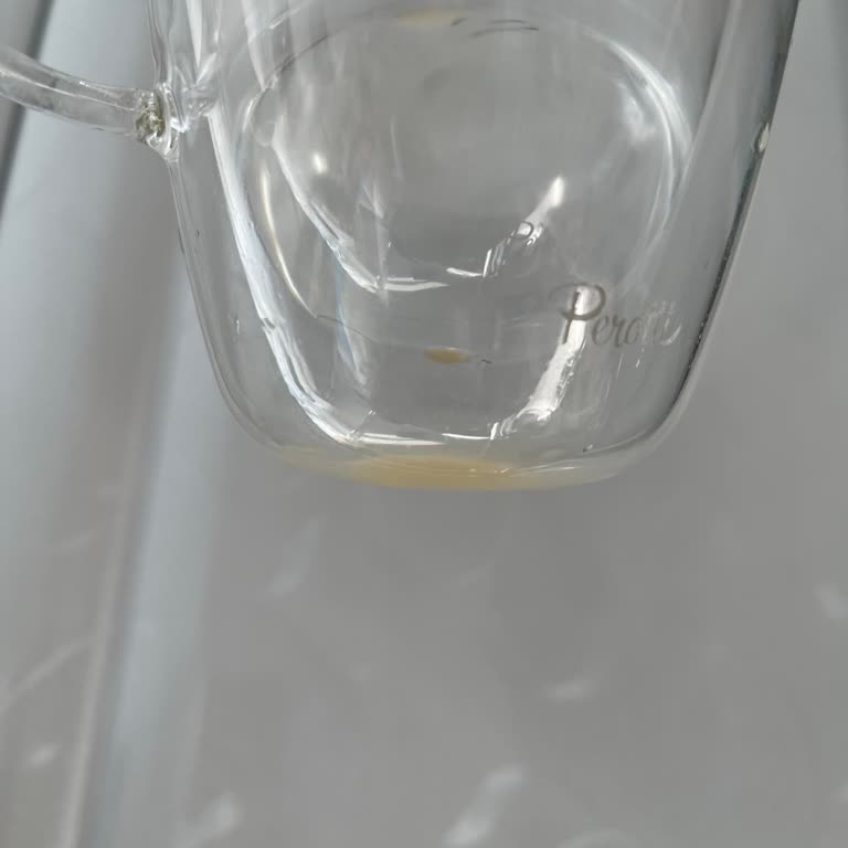 Perotti Cam Bardakta İlk Kullanımda Üretim Hatası: Cam Arasına Su Doluyor