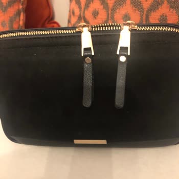 Derimod Çantam Aniden Koptu, Mağaza Ve Müşteri Hizmetlerinden Destek Alamıyorum