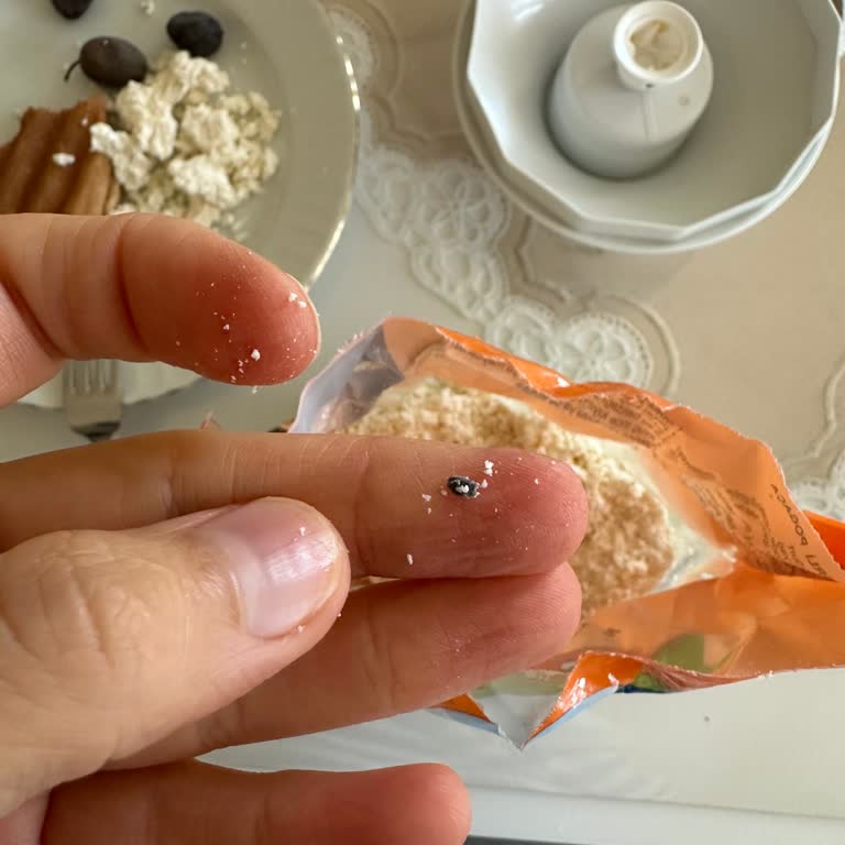 Lor Peynirinden Taş Çıkması Ve Gıda Güvenliği Endişesi